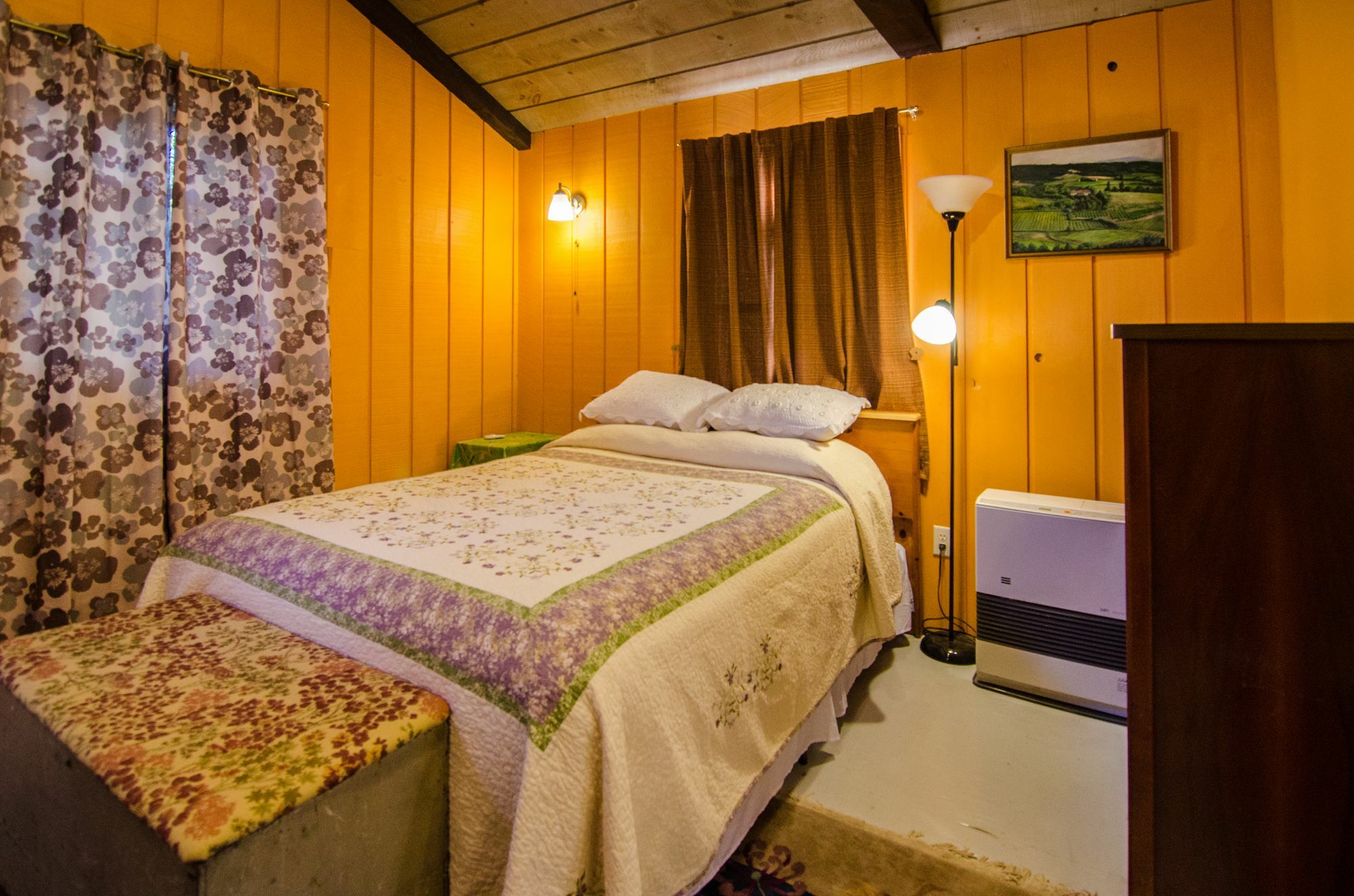 ברלינגטון Inn At Charlotte B&B מראה חיצוני תמונה