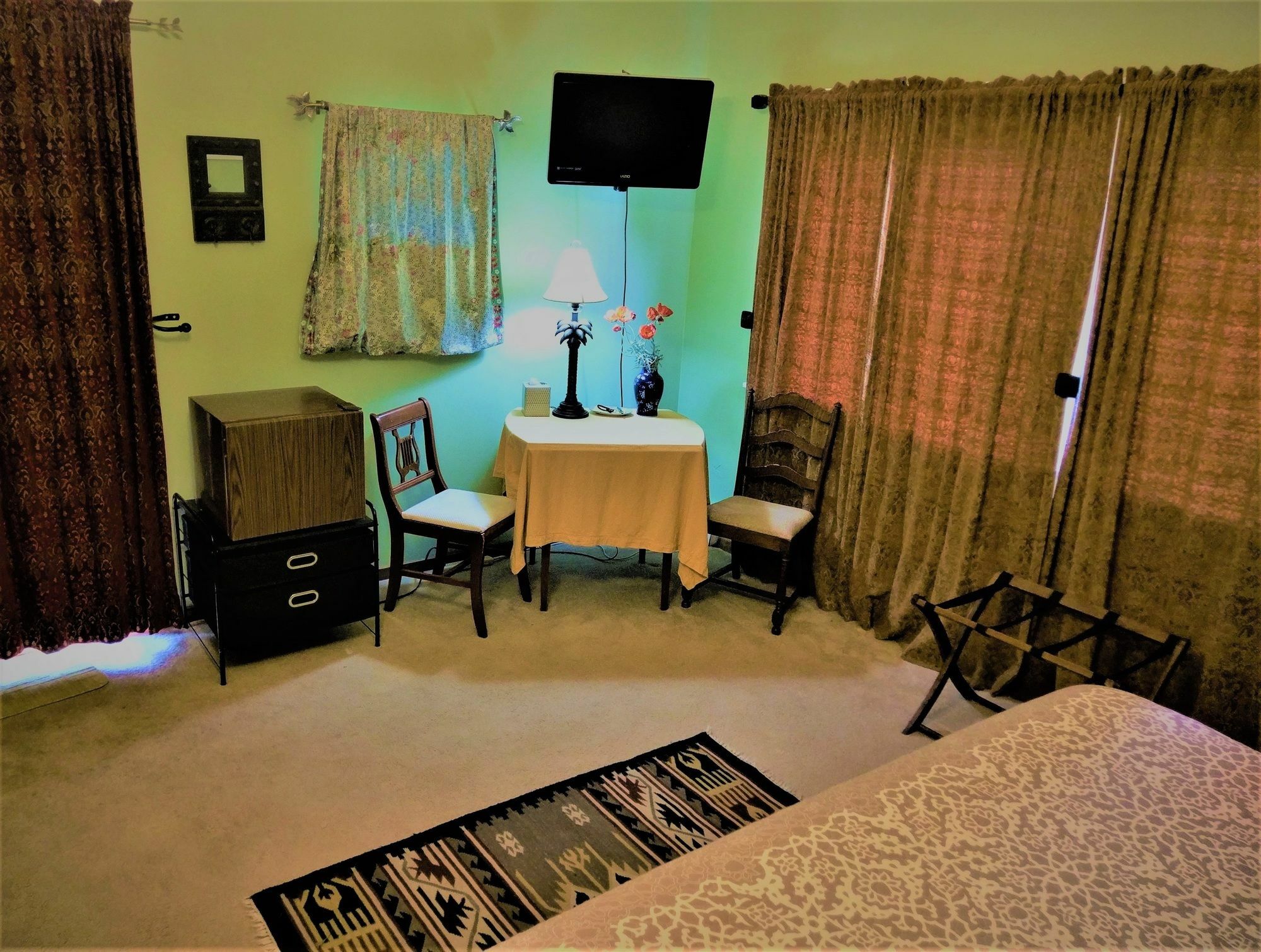 ברלינגטון Inn At Charlotte B&B מראה חיצוני תמונה